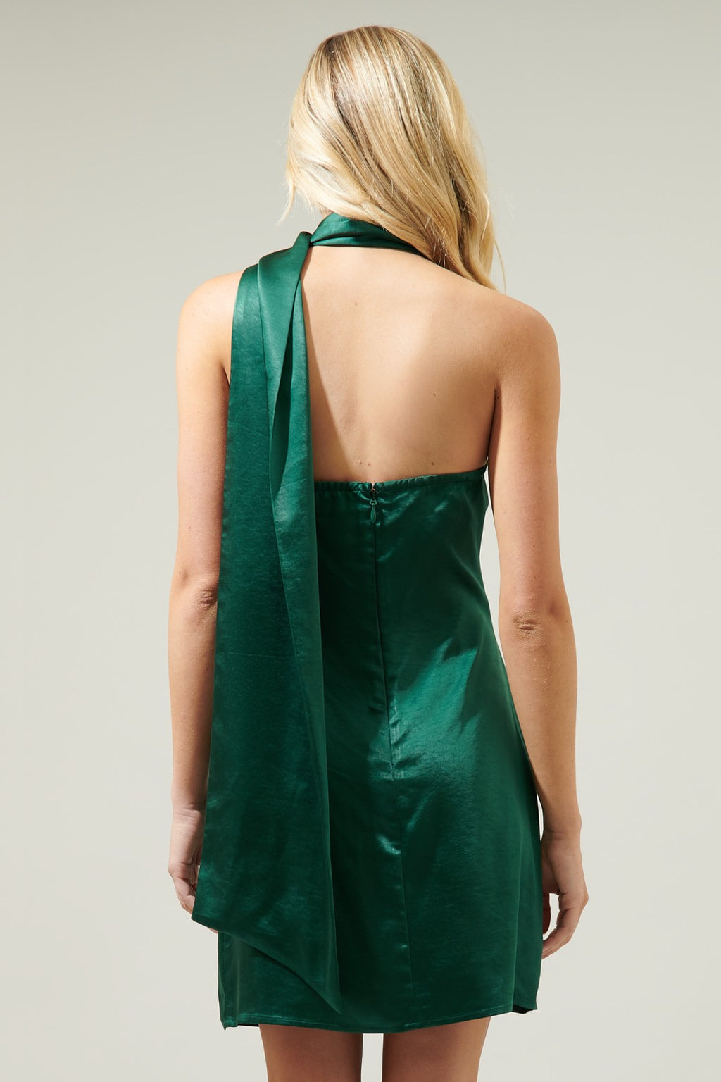 Emerald High Neck Satin Scarf Mini